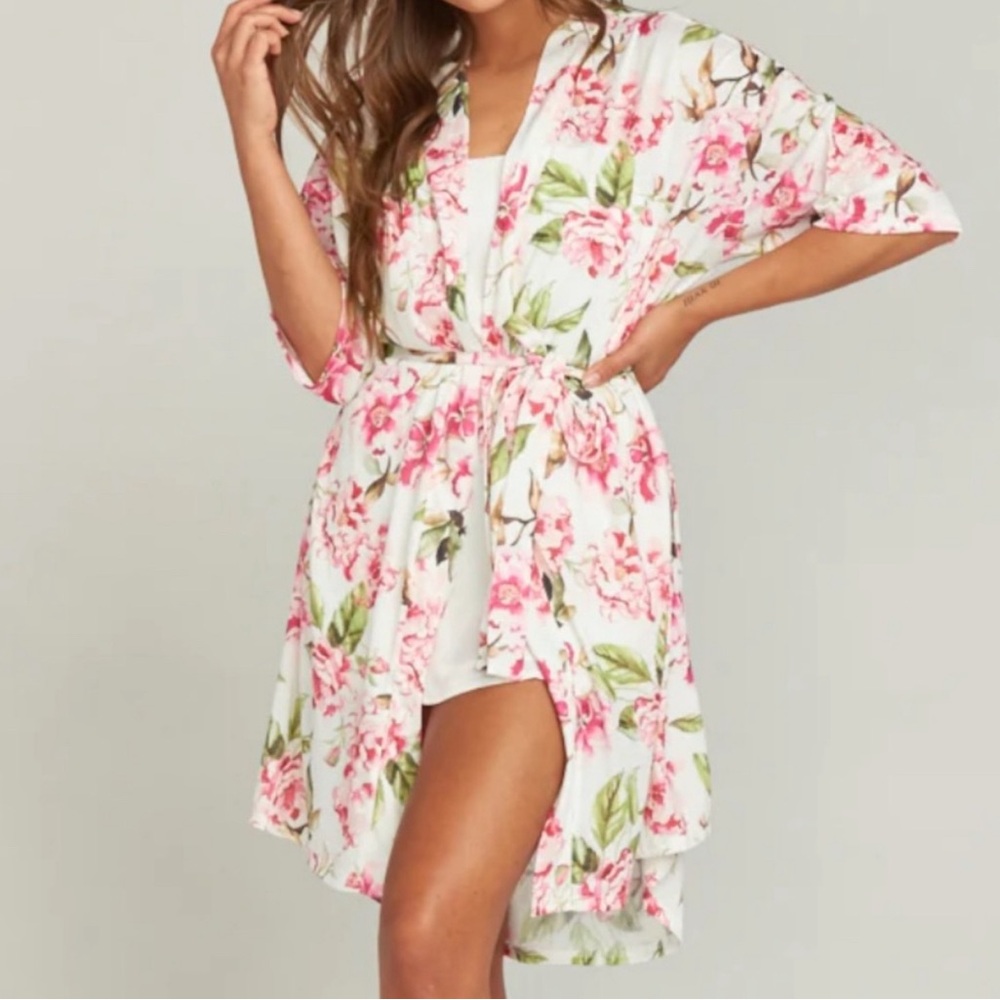 Show Me Your Mumu floral short sleeve tie waist lightweight peony flower robe